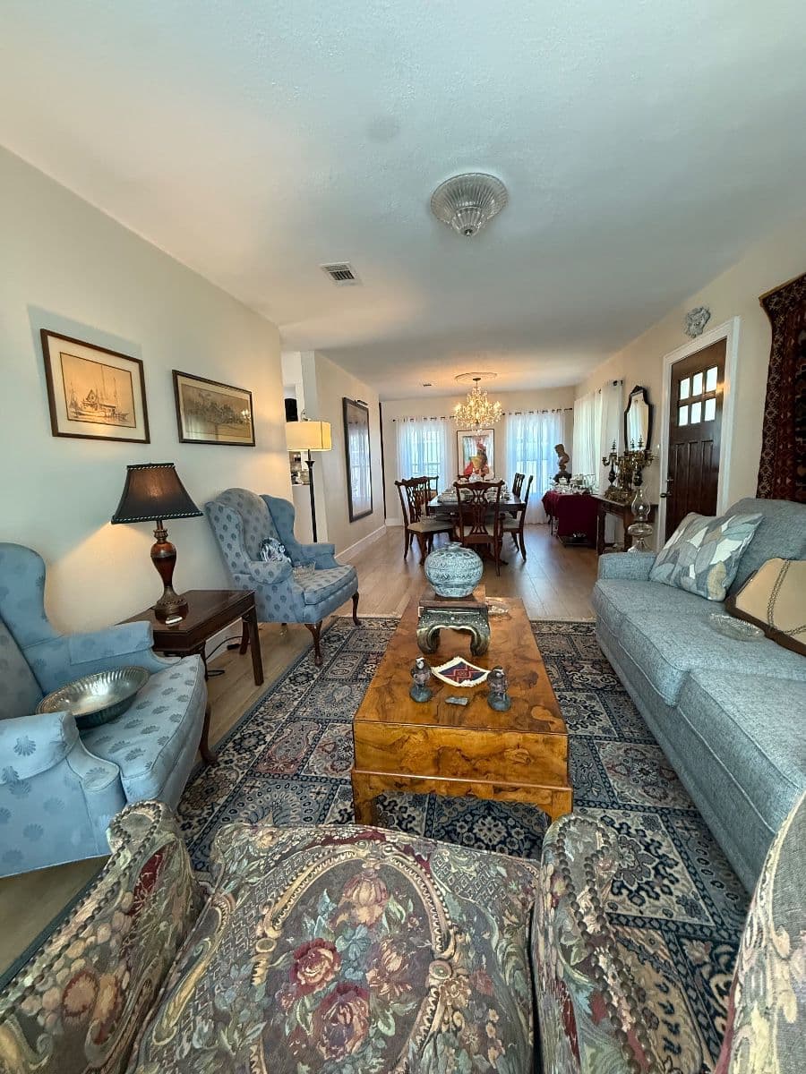 Park Place Houston Estate: Antique Furniture, Signed Art, Men's Wardrobe & Kitchen