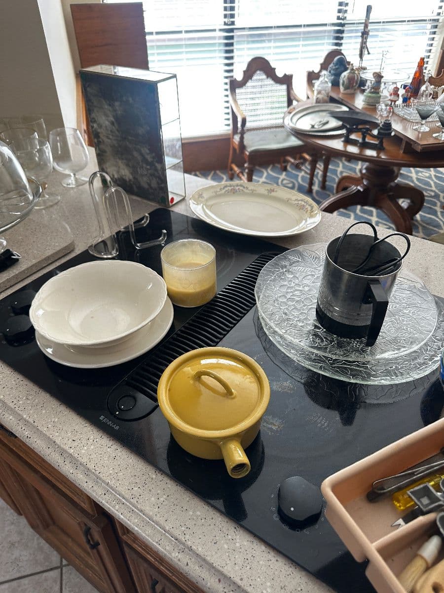 Katy Estate Sale — Vintage Collectibles, Furniture & Bulk Buyouts