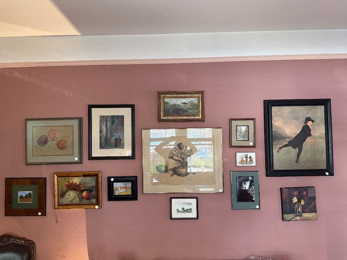 Woodland Heights Cottage: Framed Art, Books, and Seasonal Decor