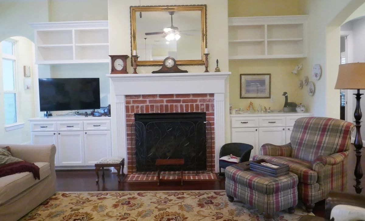 Weston Lakes Sunday Estate — Vaseline Glass, Golf Collectibles, French Country Furnishings & Garden Treasures