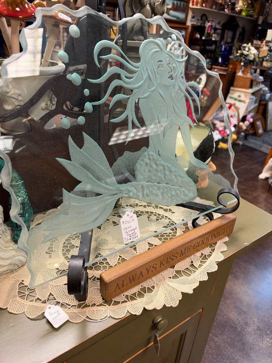 Rosenberg Shop Sale: Vintage Brass, Pyrex, Oils, Mirrors & Garden Statuary