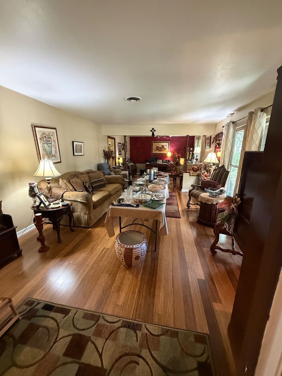 Southwest Houston Estate — Waterford, Cutco, KitchenAid, Golf Clubs, Collectibles & Patio Finds
