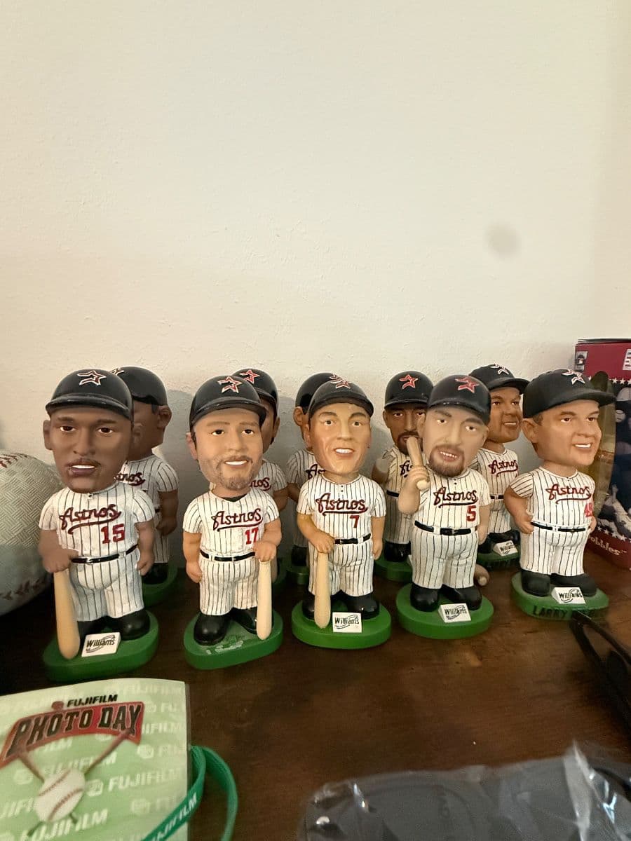 Jersey Village Estate Sale Packed With Astros Memorabilia, Vinyl & Thomasville Furniture