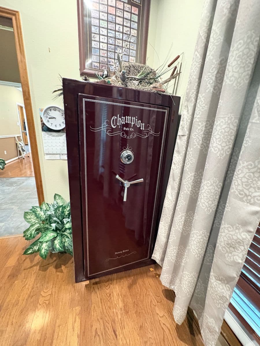 Magnolia Estate Sale — Jewelry, Kitchenware, Art, Designer Clothing