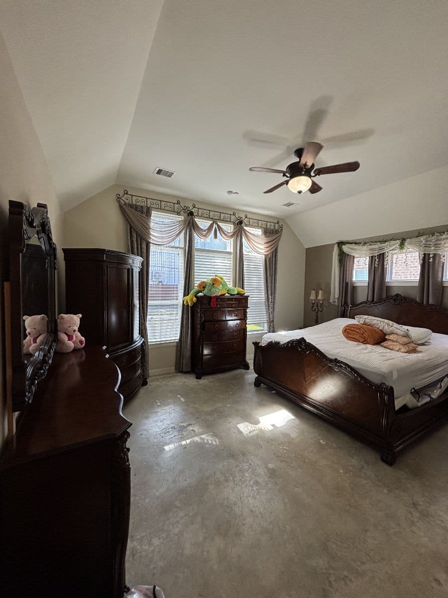 Spring House Sale: Power Saws, King Bed, and Vintage Game Consoles