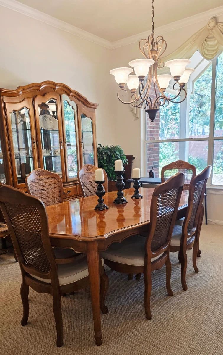 Cinco Ranch Heritage Estate — Costume Jewelry, Vintage Clothing & Designer Kitchen