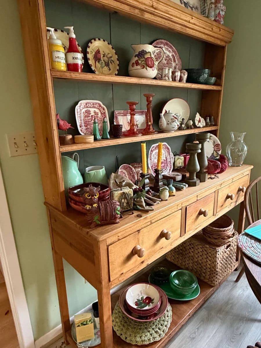 Katy Bartlett Estate Sale — Heywood-Wakefield, Mid-Century Modern & Designer Décor
