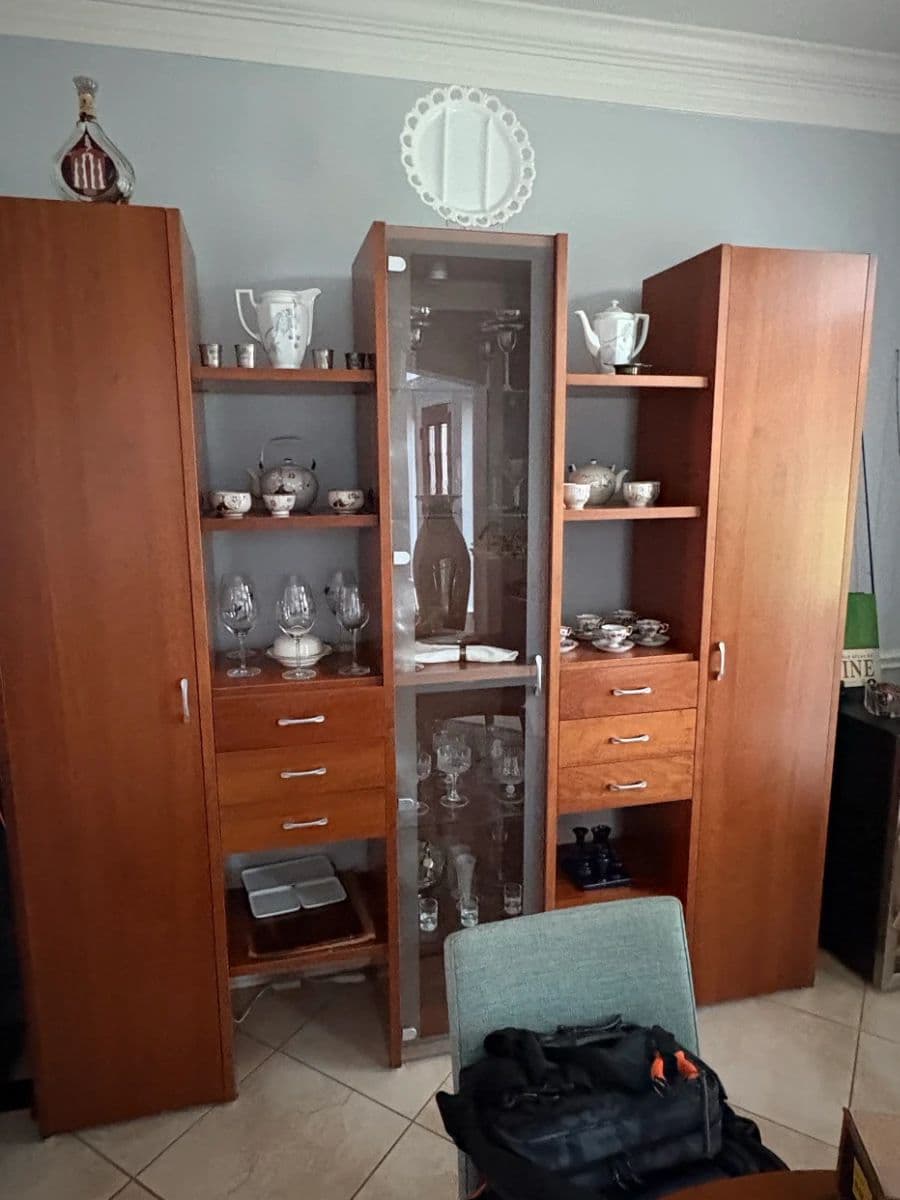 Lakes of Rose Hill: Cadovius Wall, Danish Teak & Jewelry Studio